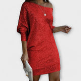 Šaty s trblietkami a kontrastom