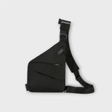 Cécile. - Taška cez rameno proti krádeži