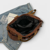 Cécile. - Taška cez rameno