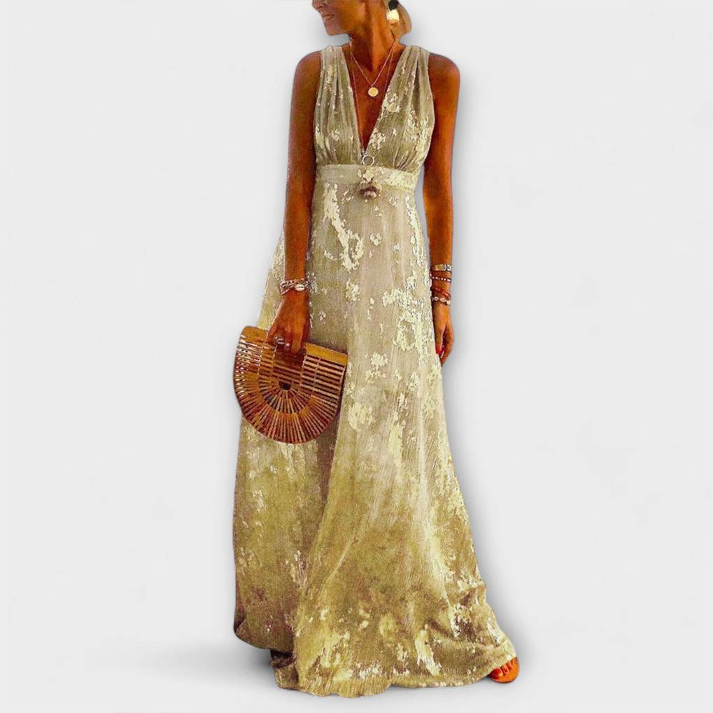 Odevy s V-výstrihom a detailmi z trblietok