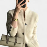 Alissa – Elegantný kardigan pre luxusné pohodlie